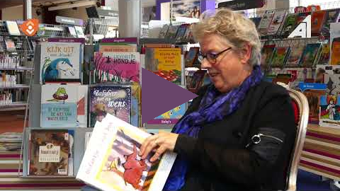 Voorleesmoment - Oma en Krullenbeer en Het Jonge Dierenfeest